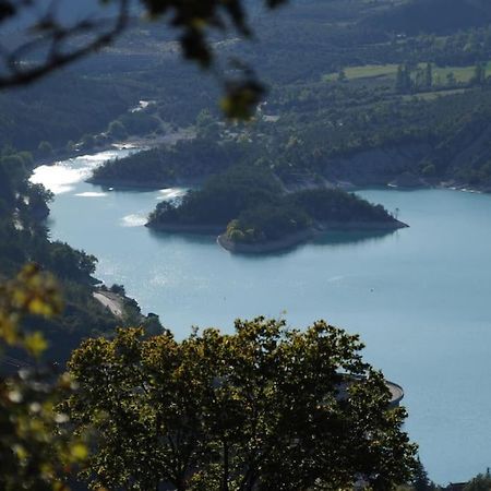 Comps Sur Artuby, Le Tilleul Et Le Four, Jabron Dış mekan fotoğraf