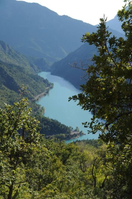 Comps Sur Artuby, Le Tilleul Et Le Four, Jabron Dış mekan fotoğraf